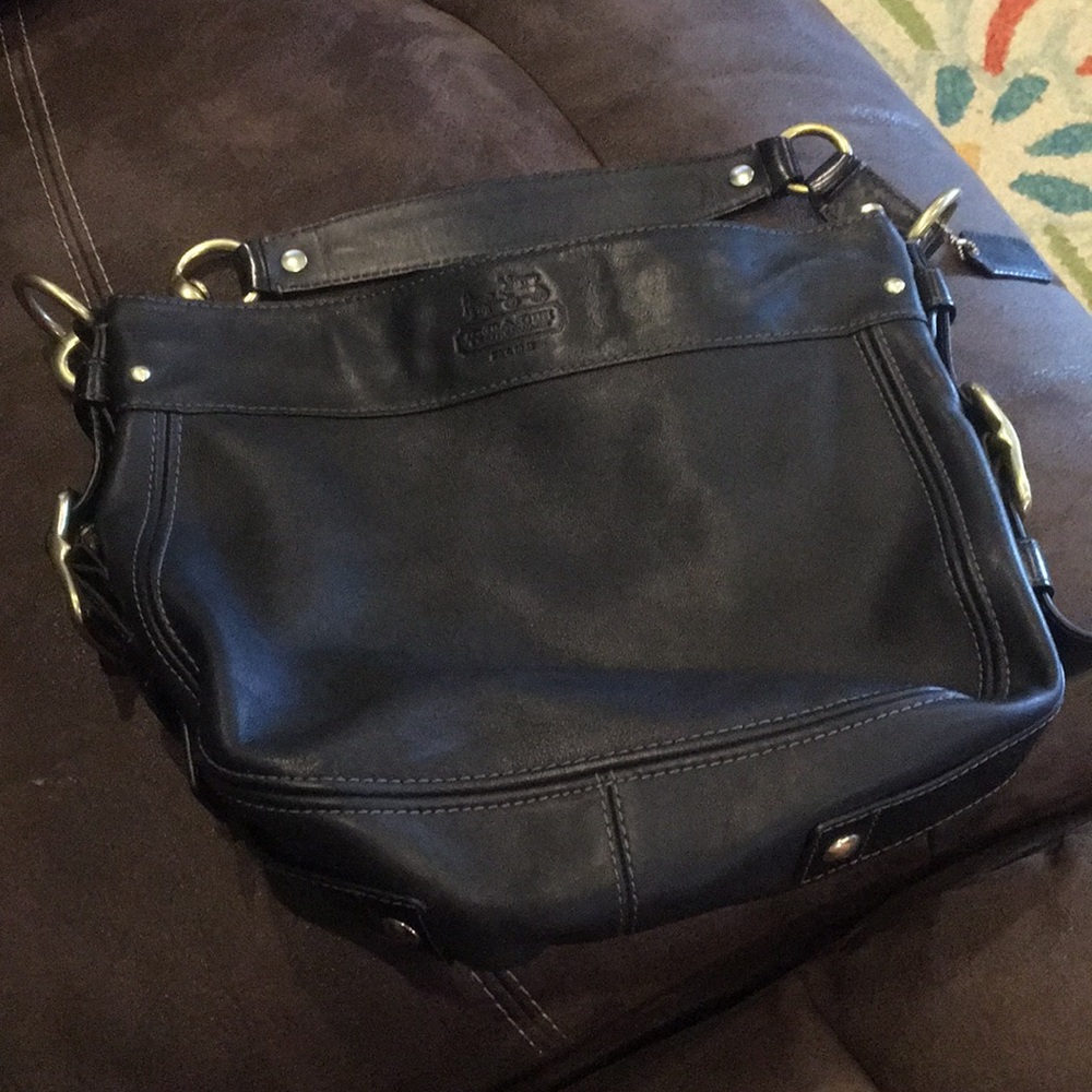 Black coach shoulder bag